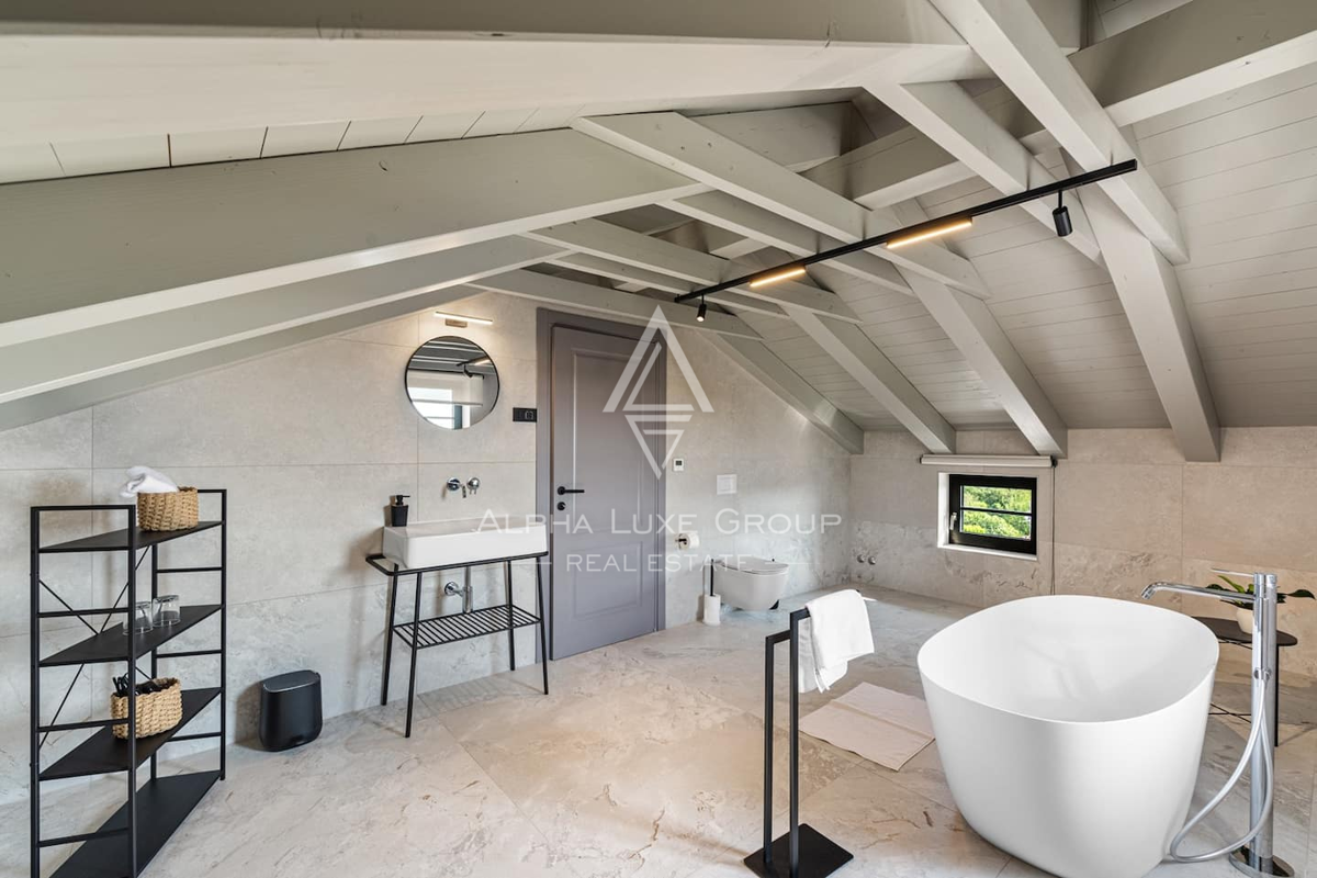 Istra, Poreč: Luksuzna vila z bazenom in morjem