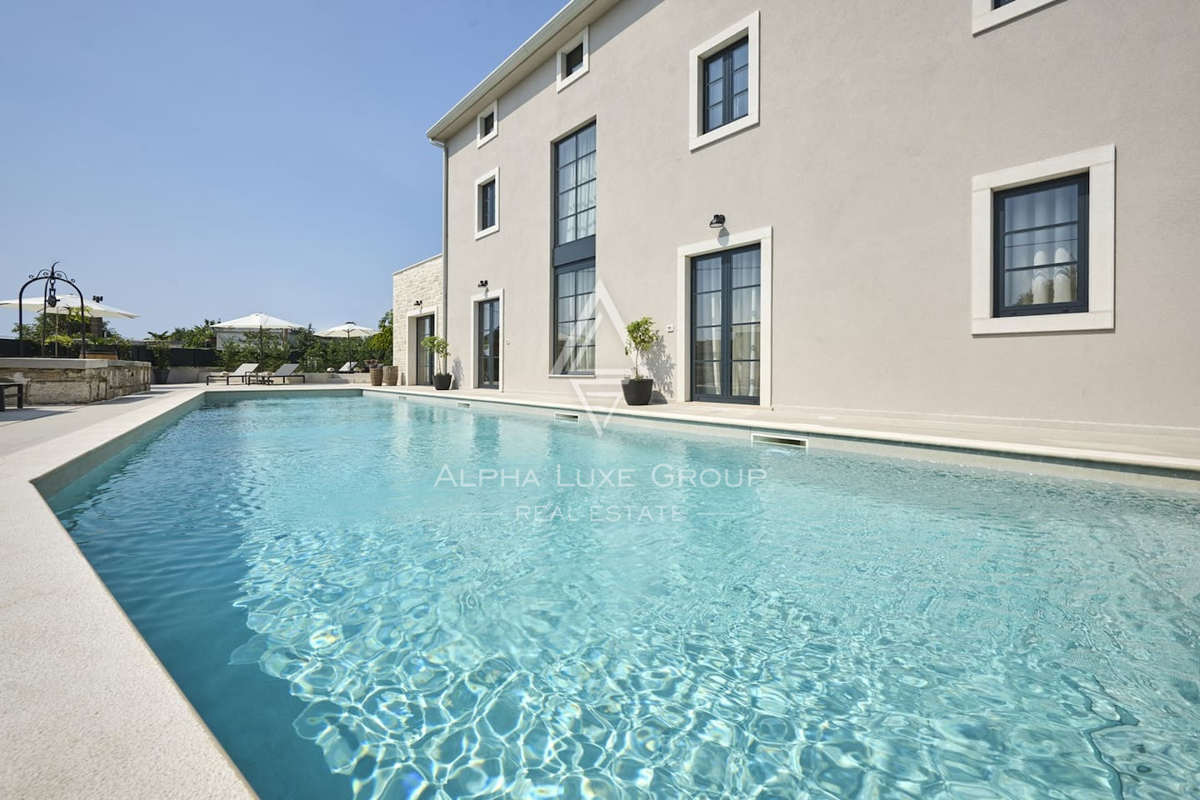 Istra, Poreč: Luksuzna vila z bazenom in morjem