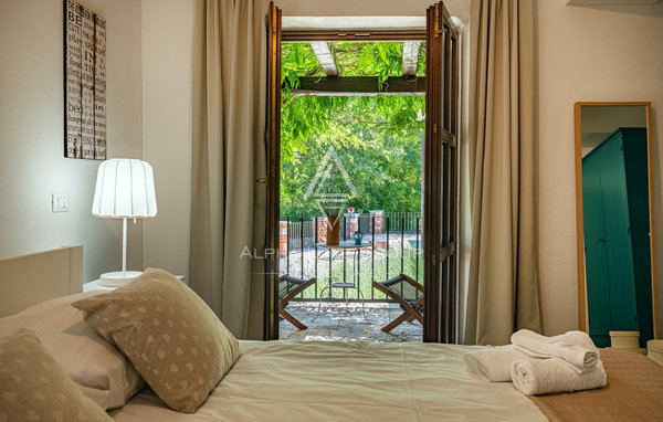 Istra, Višnjan: Kamnita vila z bazenom in intimo