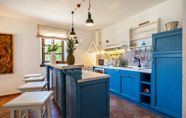 Istra, Višnjan: Kamnita vila z bazenom in intimo