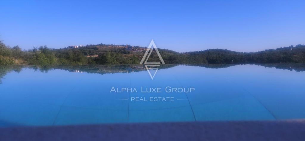 Istra, Momjan: Luksuzna vila s panoramskim razgledom