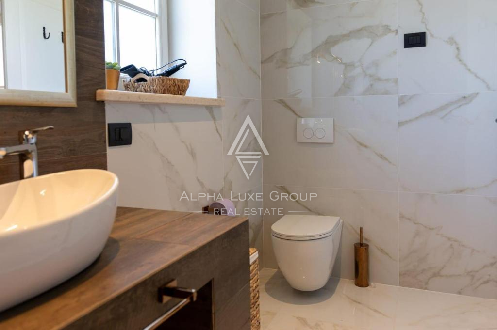 Istra, Momjan: Luksuzna vila s panoramskim razgledom