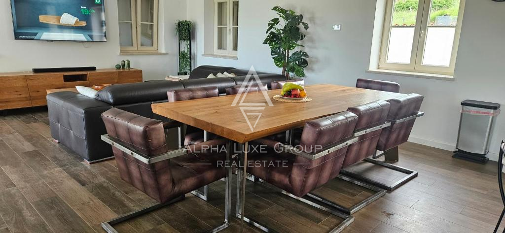 Istra, Momjan: Luksuzna vila s panoramskim razgledom