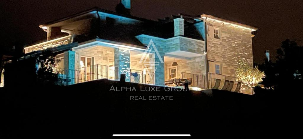 Istra, Momjan: Luksuzna vila s panoramskim razgledom