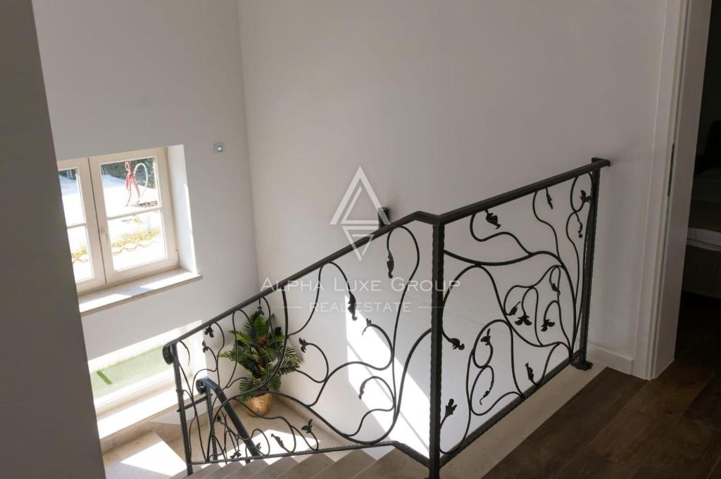 Istra, Momjan: Luksuzna vila s panoramskim razgledom