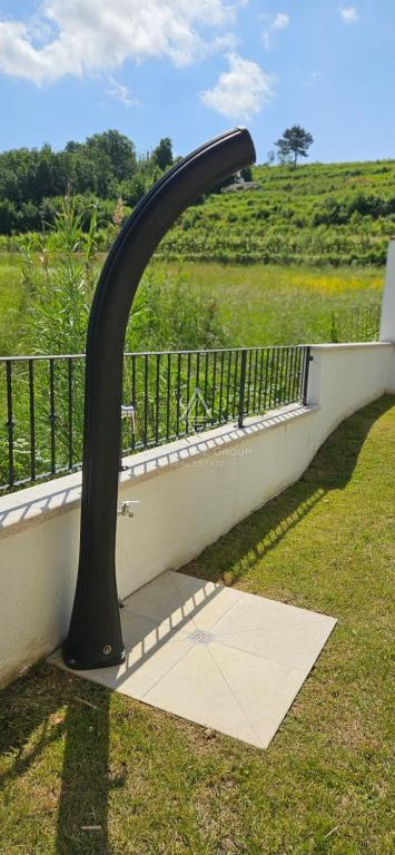 Istra, Momjan: Luksuzna vila s panoramskim razgledom