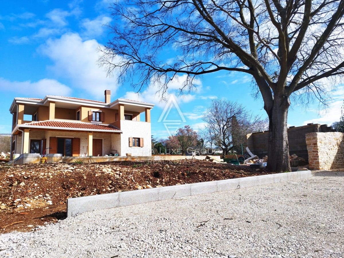 Istra, Poreč: Kamnita vila s pogledom na morje