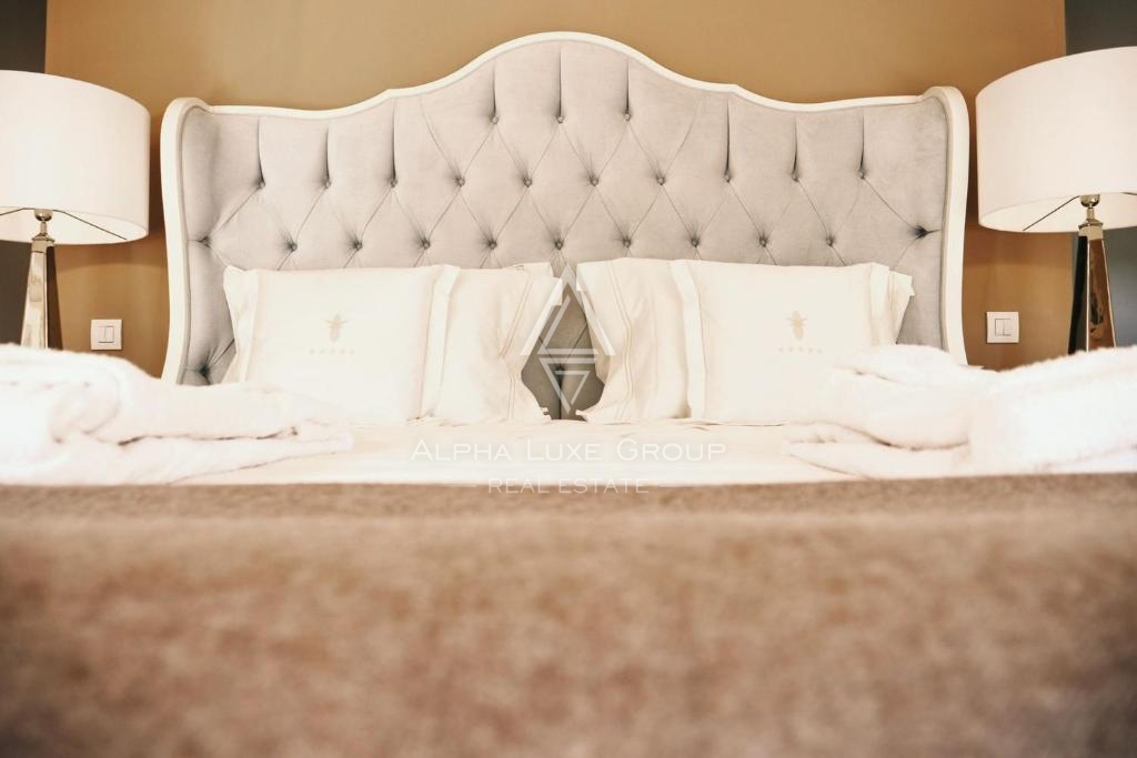 Istra, Poreč – Luksuzna vila z bazenom in pogledom na morje