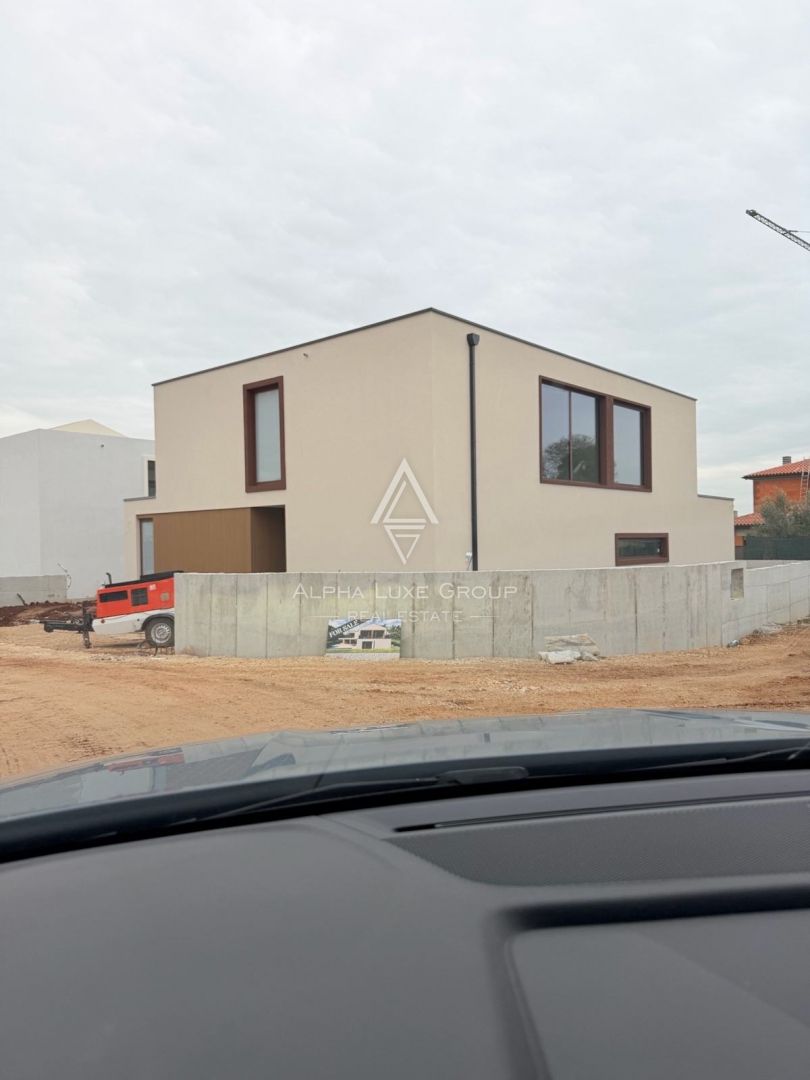 Istra, Vabriga: Moderna vila pogled morje in bazen