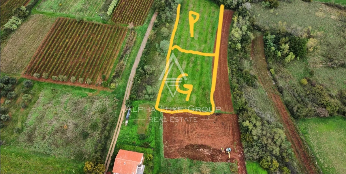 Istra, Višnjan: Gradbena parcela v mirni istrski vasici na prodaj