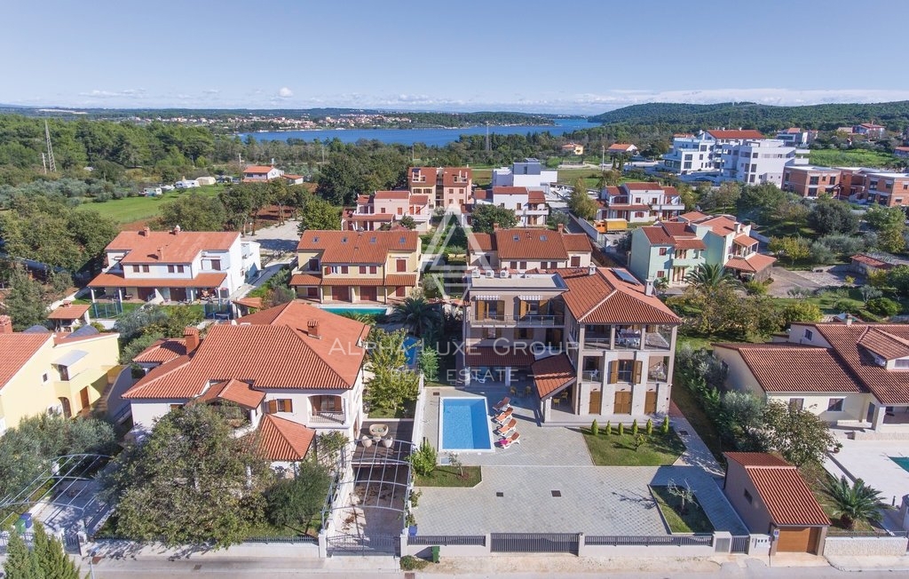 Istra, Medulin - Banjole: Prostoren in svetel apartma naprodaj