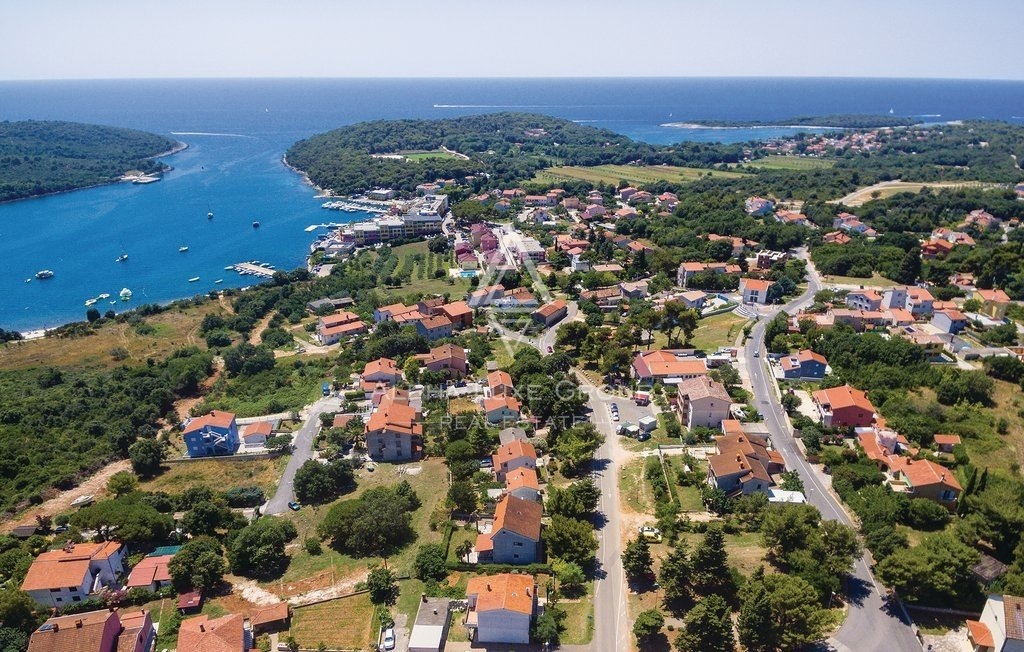 Istra, Medulin - Banjole: Prostoren in svetel apartma naprodaj