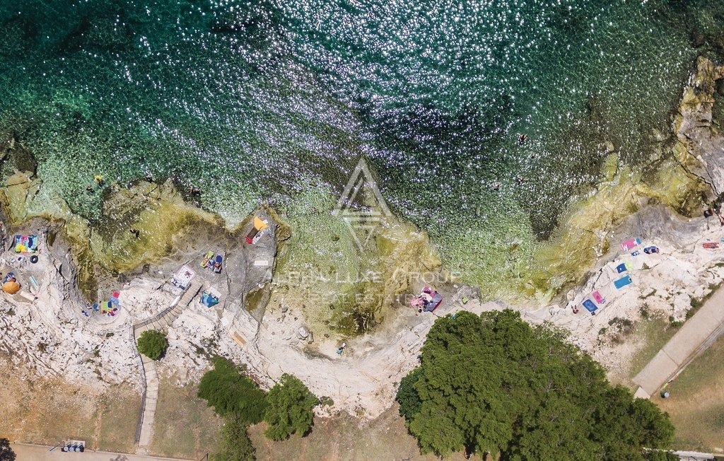 Istra, Medulin - Banjole: Prostoren in svetel apartma naprodaj