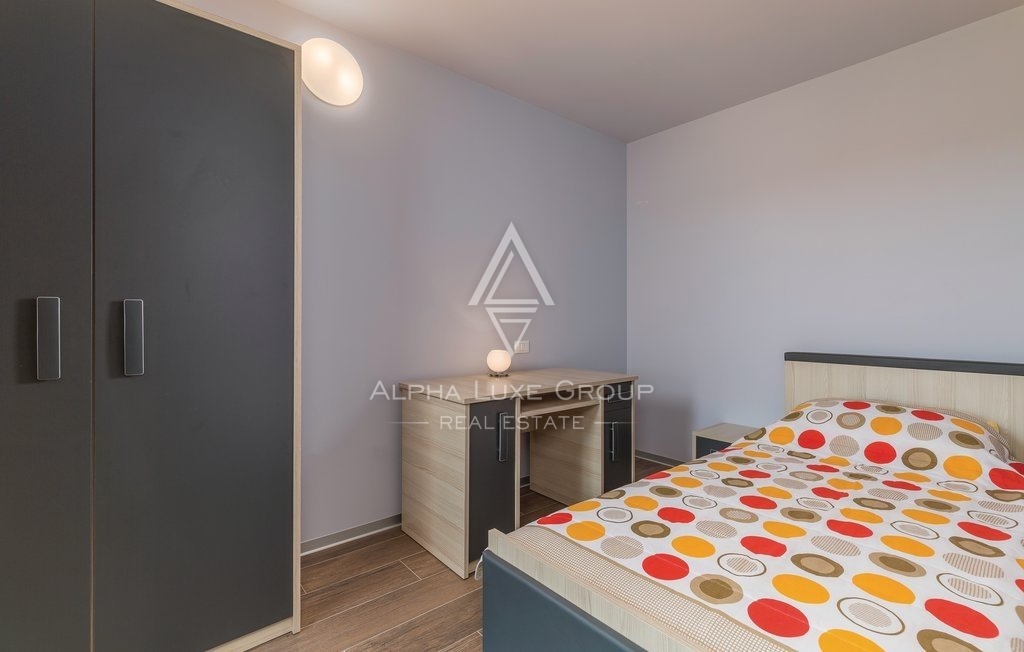 Istra, Medulin - Banjole: Prostoren in svetel apartma naprodaj