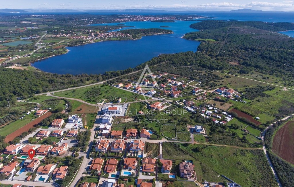 Istra, Medulin - Banjole: Prostoren in svetel apartma naprodaj