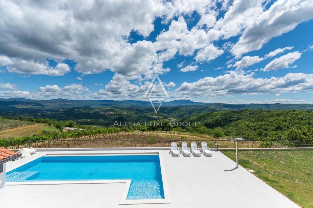 Istra, Buzet: Očarljiva vila z dih jemajočimi razgledi