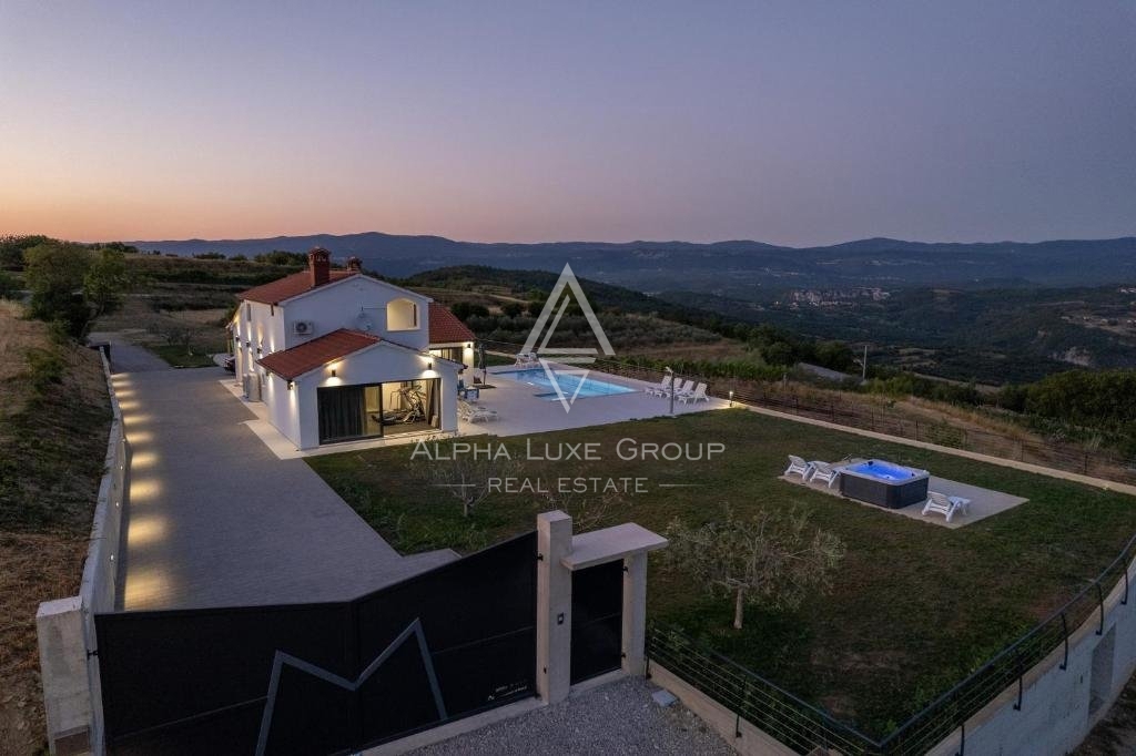 Istra, Buzet: Očarljiva vila z dih jemajočimi razgledi