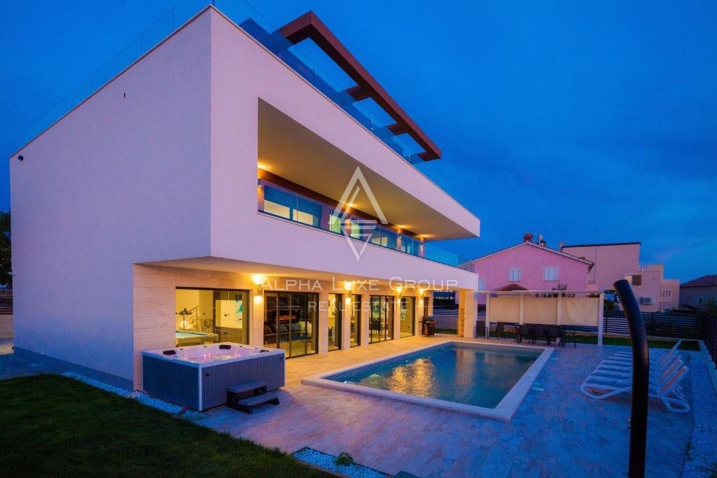 Moderna vila z bazenom, Istra, Medulin