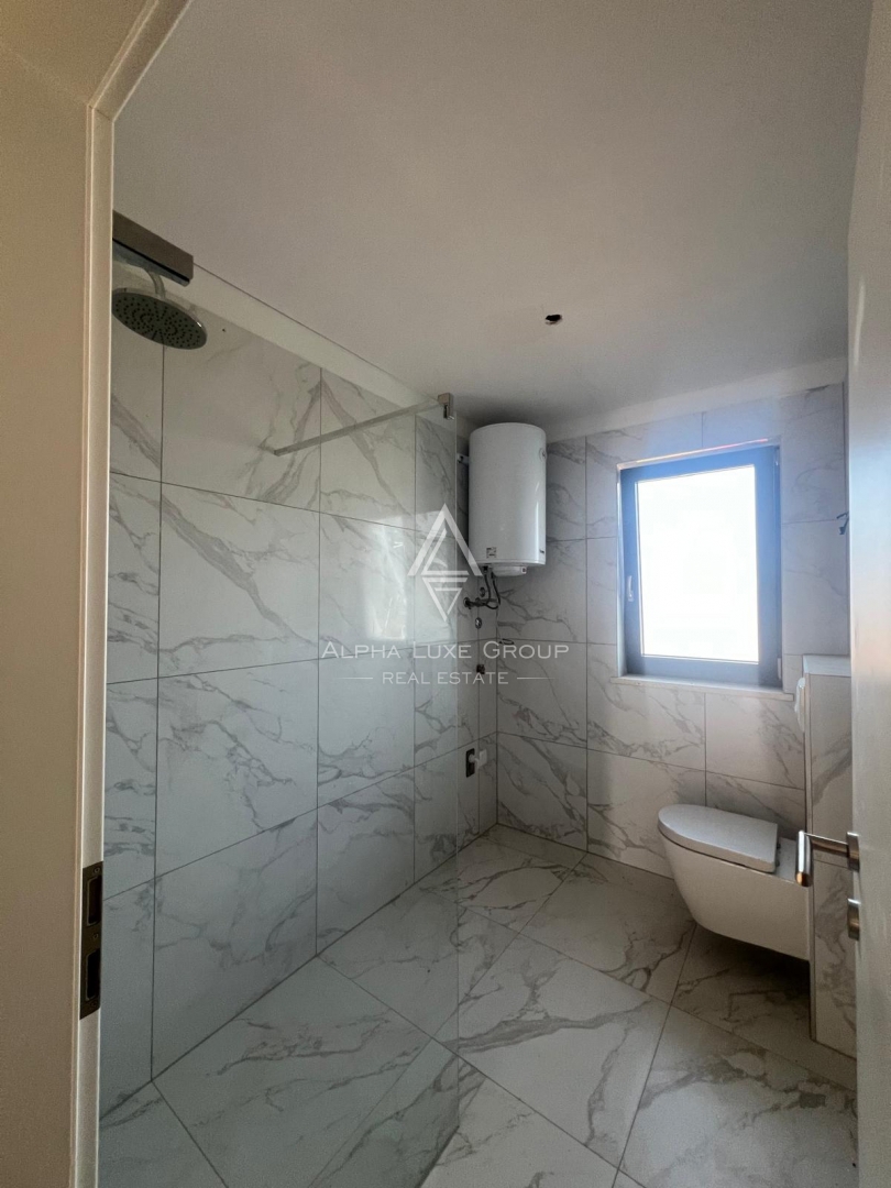 Poreč, Istra: Prostoren penthouse z dvema stanovanjema