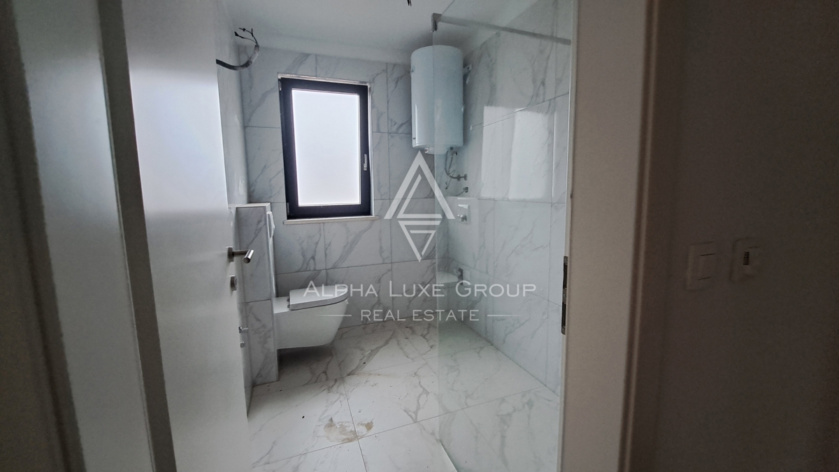 Poreč, Istra: Prostoren penthouse z dvema stanovanjema