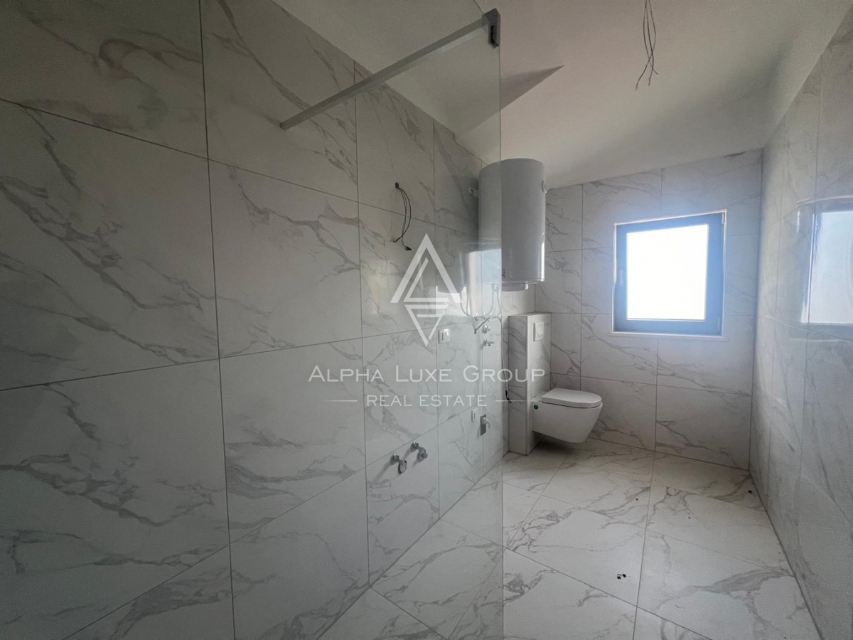 Poreč, Istra: Prostoren penthouse z dvema stanovanjema