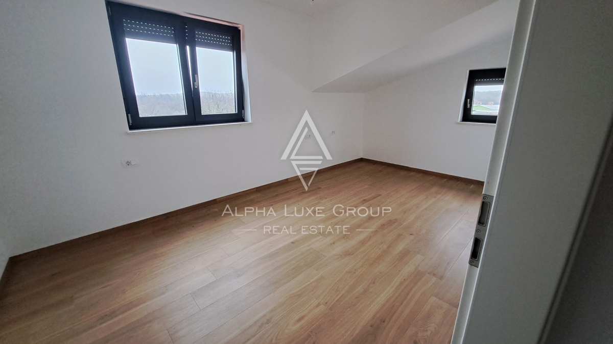 Poreč, Istra: Prostoren penthouse z dvema stanovanjema