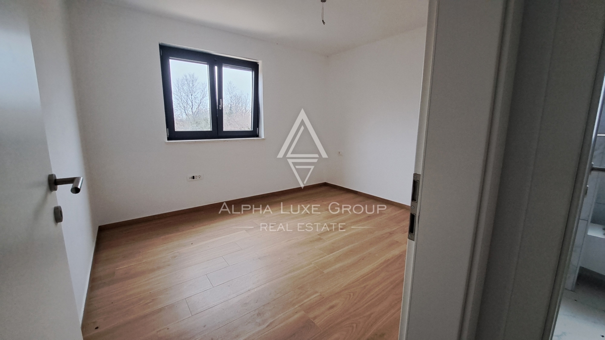 Poreč, Istra: Prostoren penthouse z dvema stanovanjema