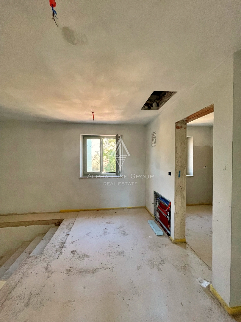 Buje, Istra – Sodobna vila z bazenom na mirni lokaciji