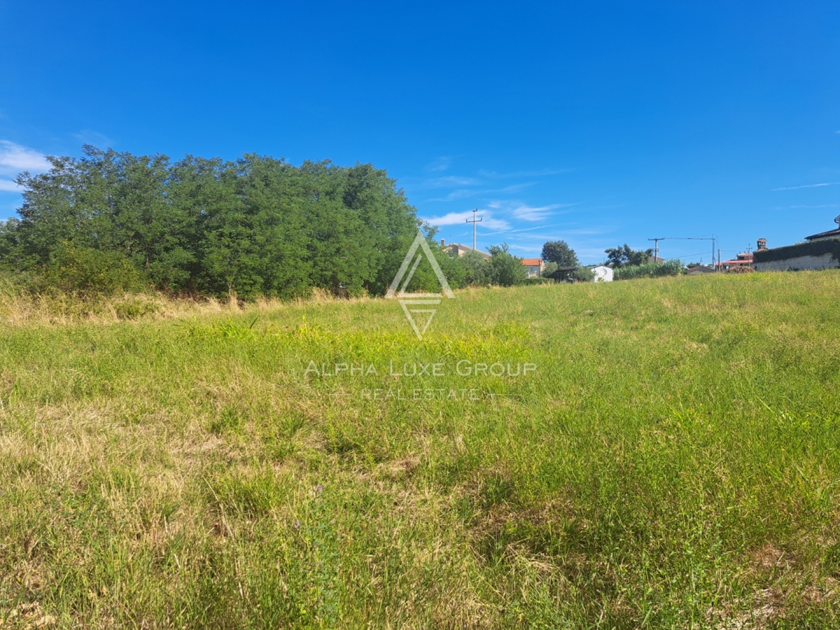 Zemljišče Kaštelir, Kaštelir-Labinci, 1.160m2