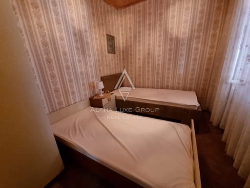 Istra, Poreč: Kamnita Hiša s Tremi Stanovanji