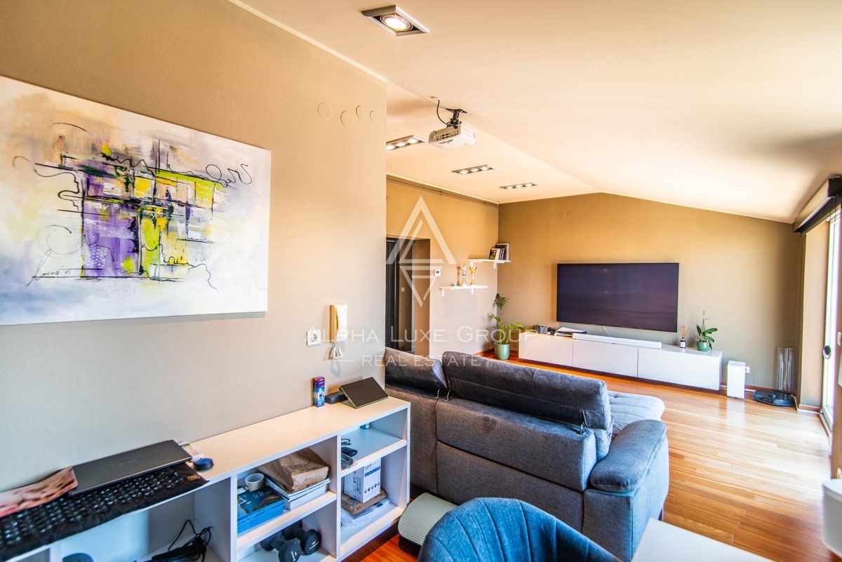 Hiša Centar, Pula, 570m2