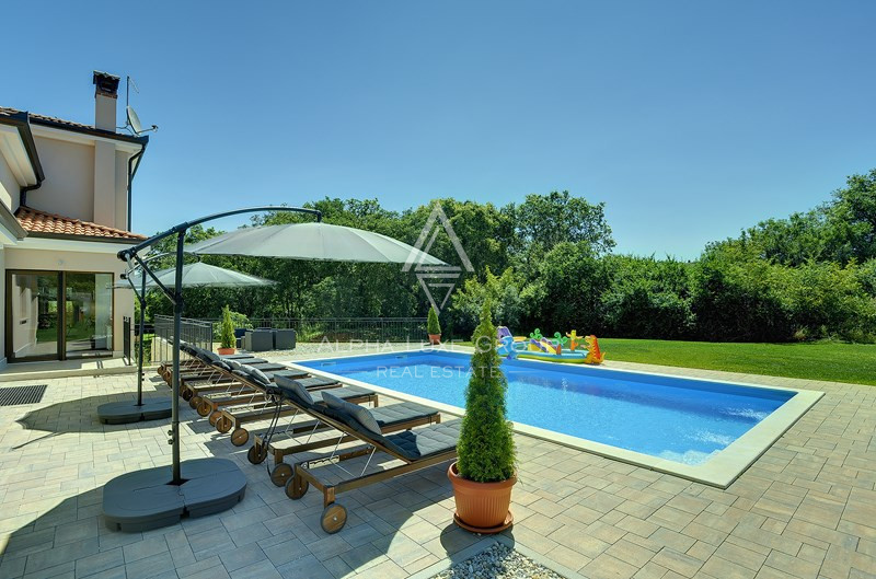 Istra, Rovinj: Moderna vila z velikim vrtom