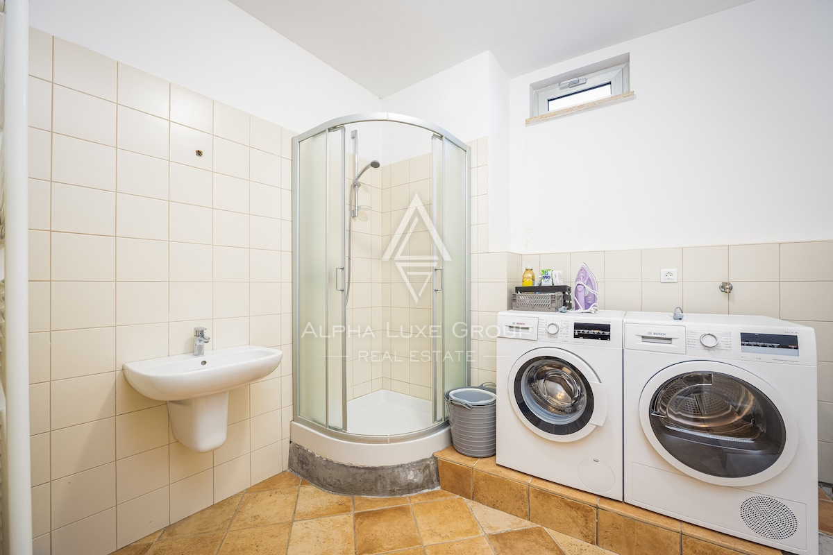 Istra, Banjole: Luksuzna vila blizu marine