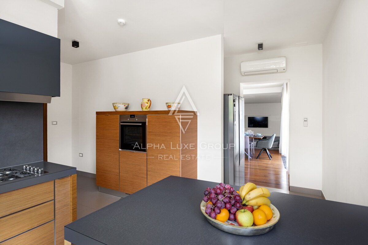 Istra, Banjole: Luksuzna vila blizu marine