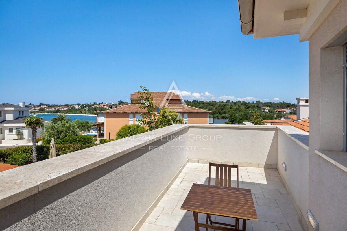 Istra, Banjole: Luksuzna vila blizu marine