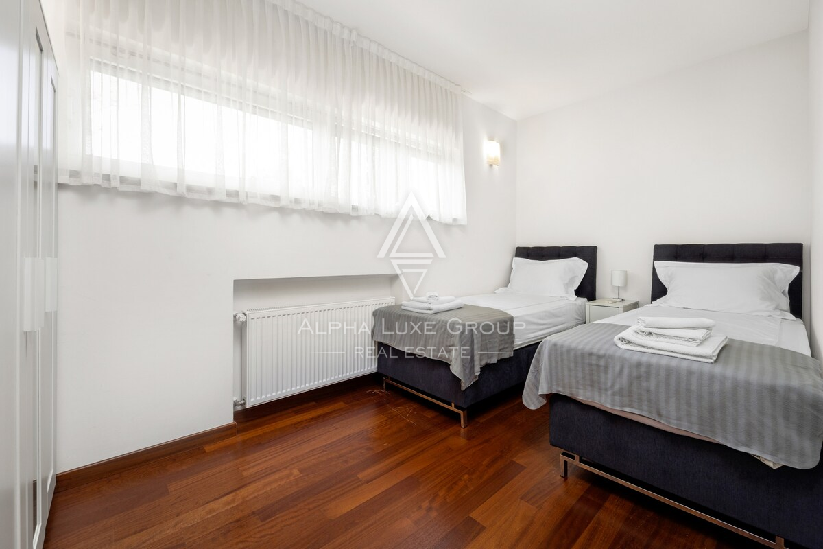 Istra, Banjole: Luksuzna vila blizu marine