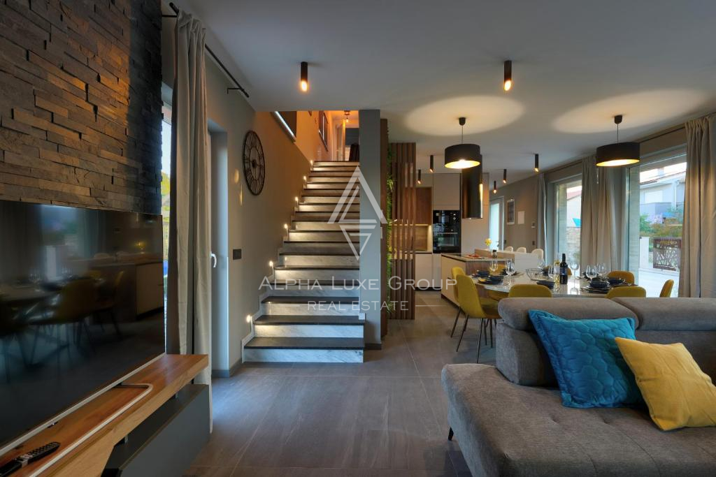 Istra, Pula: Moderna opremljena vila blizu mesta