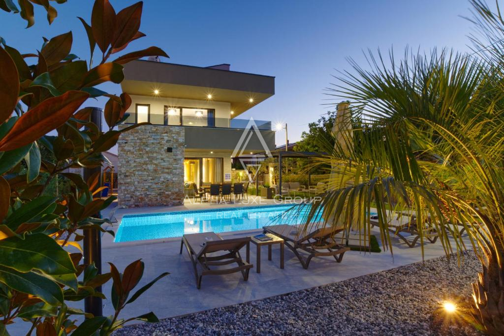 Istra, Pula: Moderna opremljena vila blizu mesta