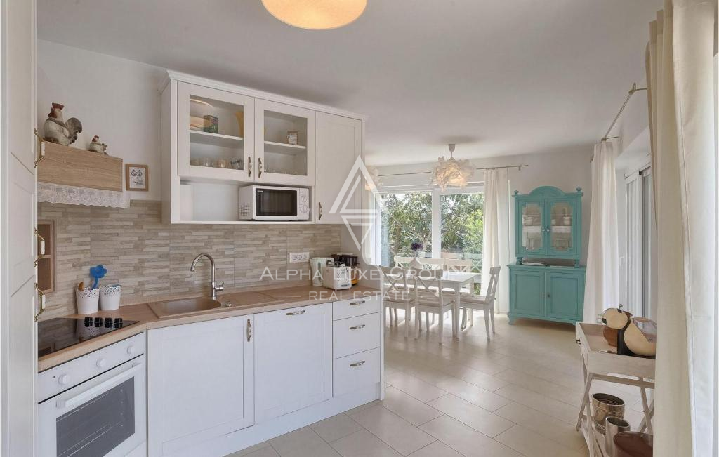 Istra, Sveti Lovreč: Udobna hiša z bazenom