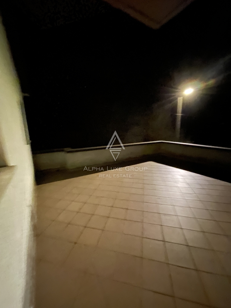 Istra, Buzet – Prostorna družinska hiša z garažo