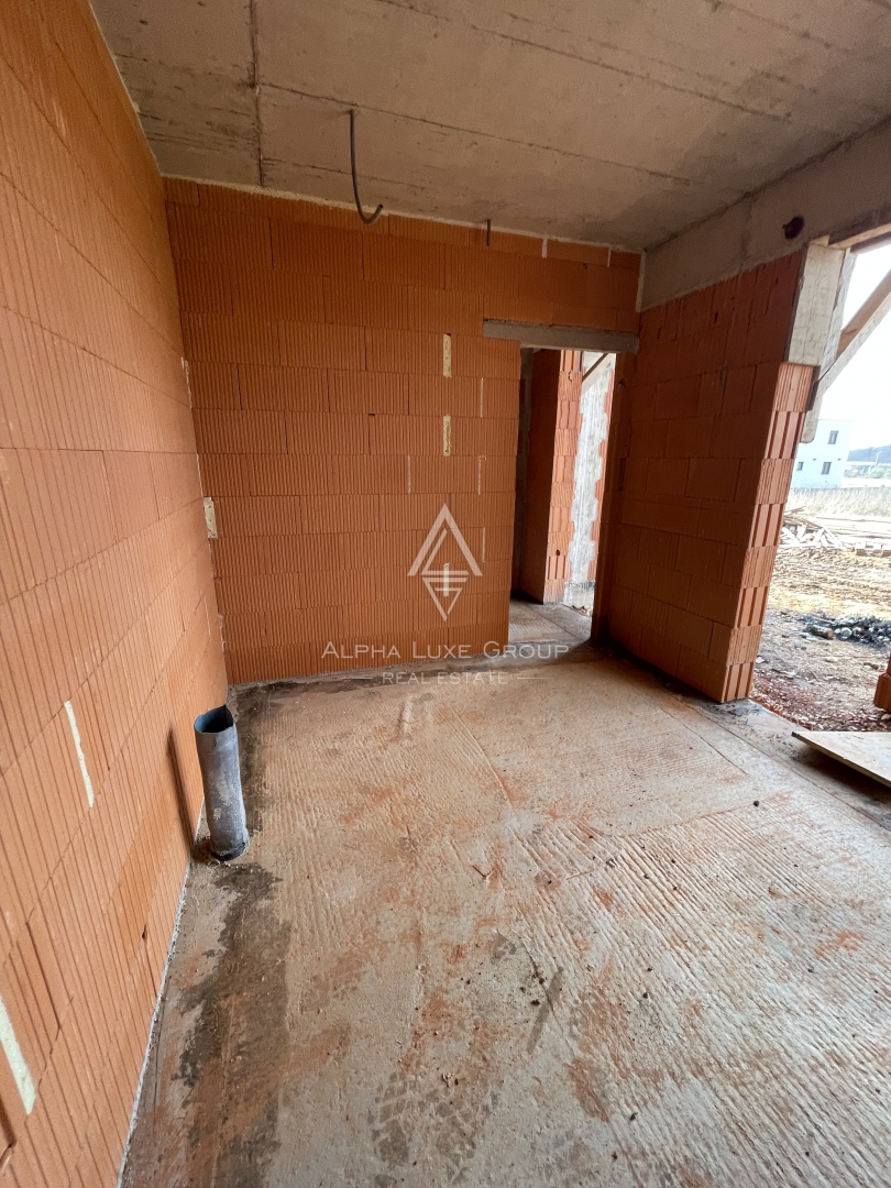 Istra, Poreč – moderen apartma z zasebnim dvoriščem