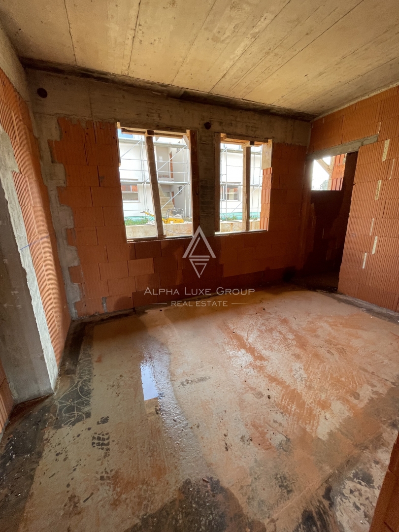 Istra, Poreč – moderen apartma z zasebnim dvoriščem