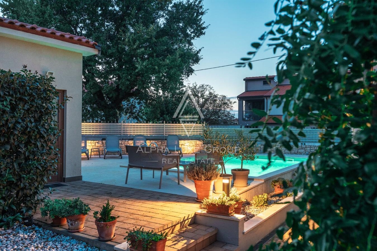 Istra, Poreč: Udobna počitniška hiša z bazenom