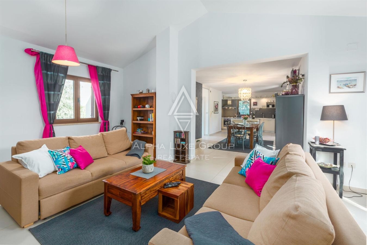 Istra, Poreč: Udobna počitniška hiša z bazenom