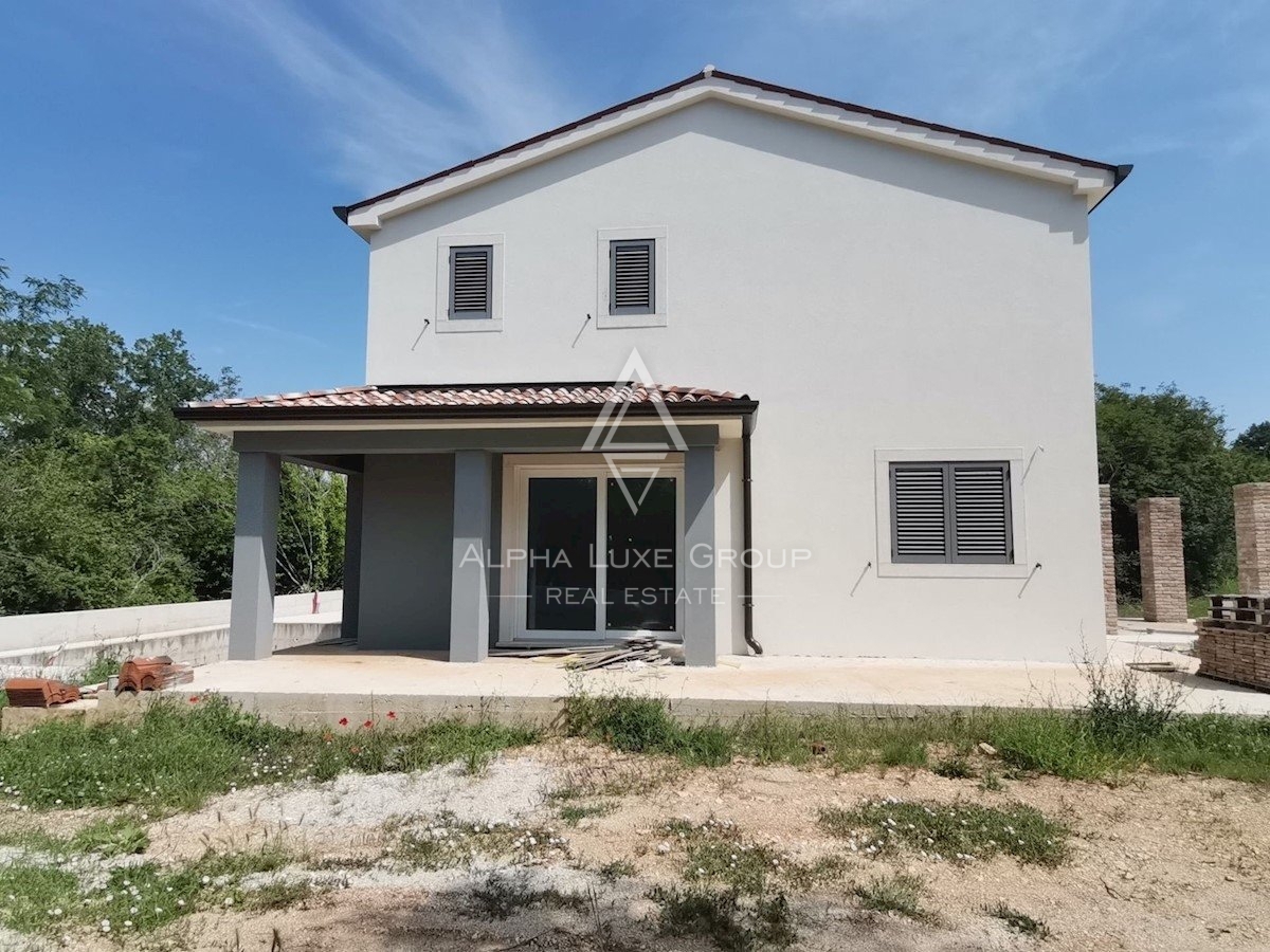 Istra, Višnjan - Samostojna hiša v mirnem podeželskem okolju