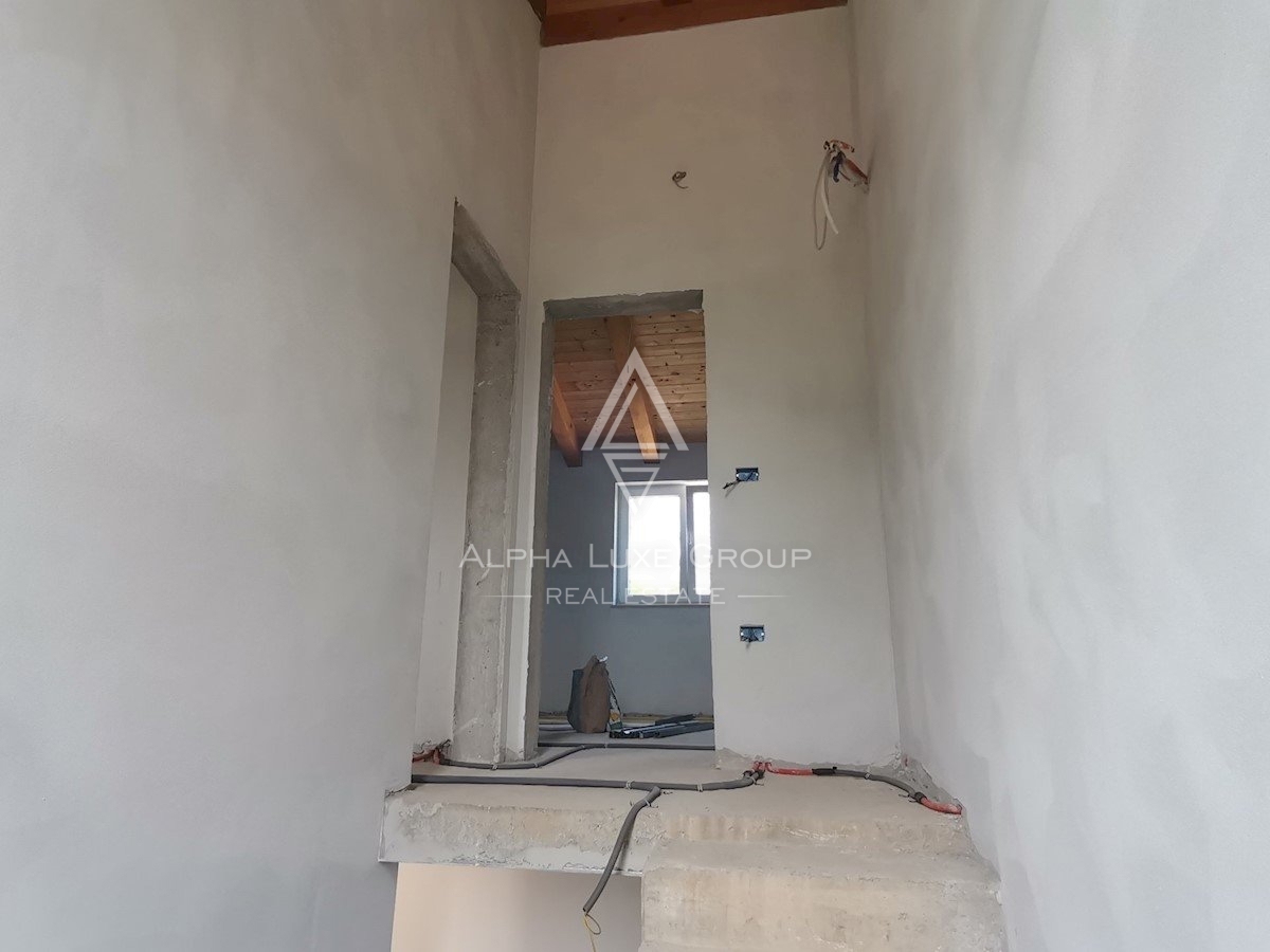 Istra, Višnjan - Samostojna hiša v mirnem podeželskem okolju
