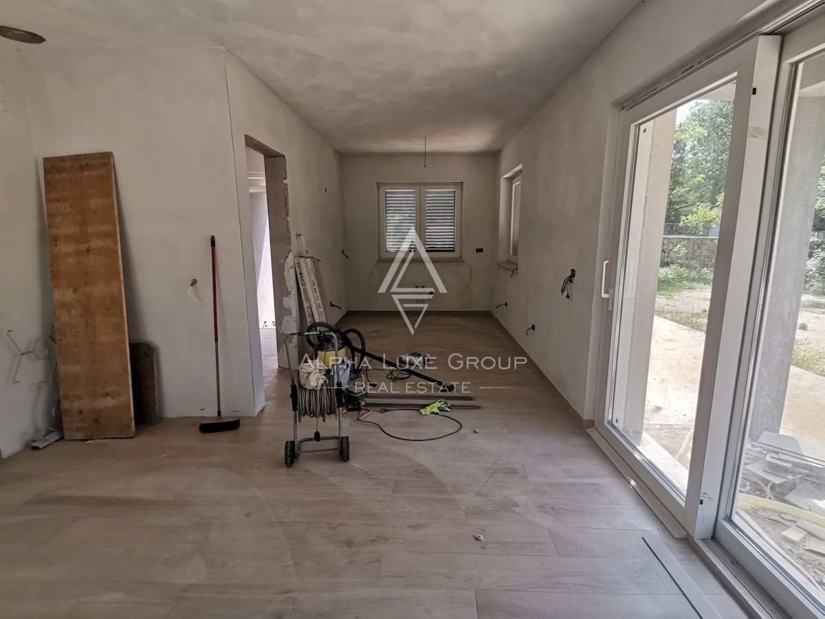 Istra, Višnjan - Samostojna hiša v mirnem podeželskem okolju