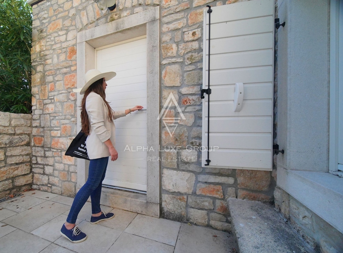 Istra, Bale - Prenovljena kamnita hiša z mediteranskim šarmom