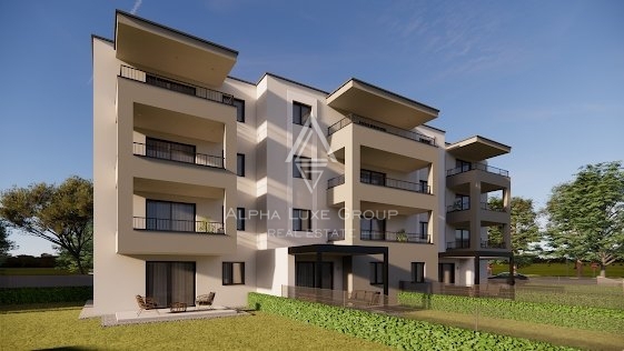 Istra, Poreč – Privlačno dvosobno stanovanje s teraso