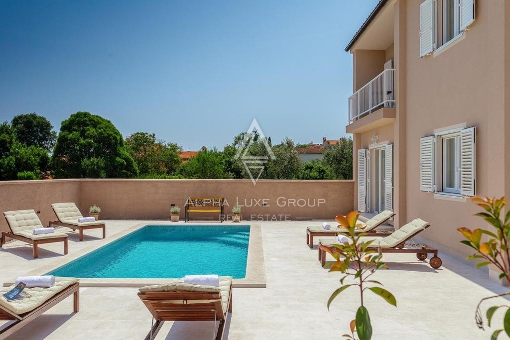 Istra, Štinjan - Očarljiva počitniška vila naprodaj